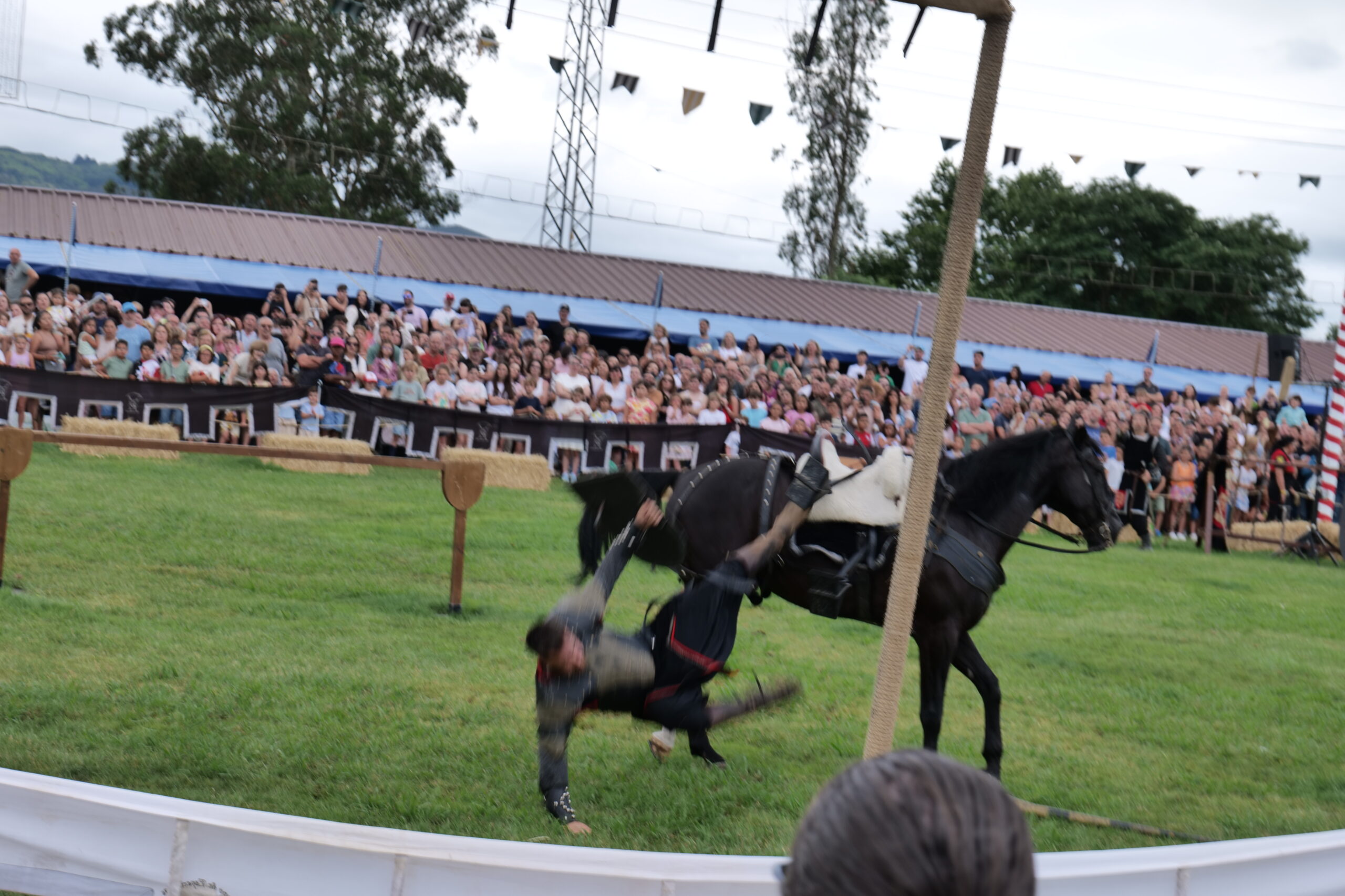 Los Exconxuraos Festival medieval en Llanera