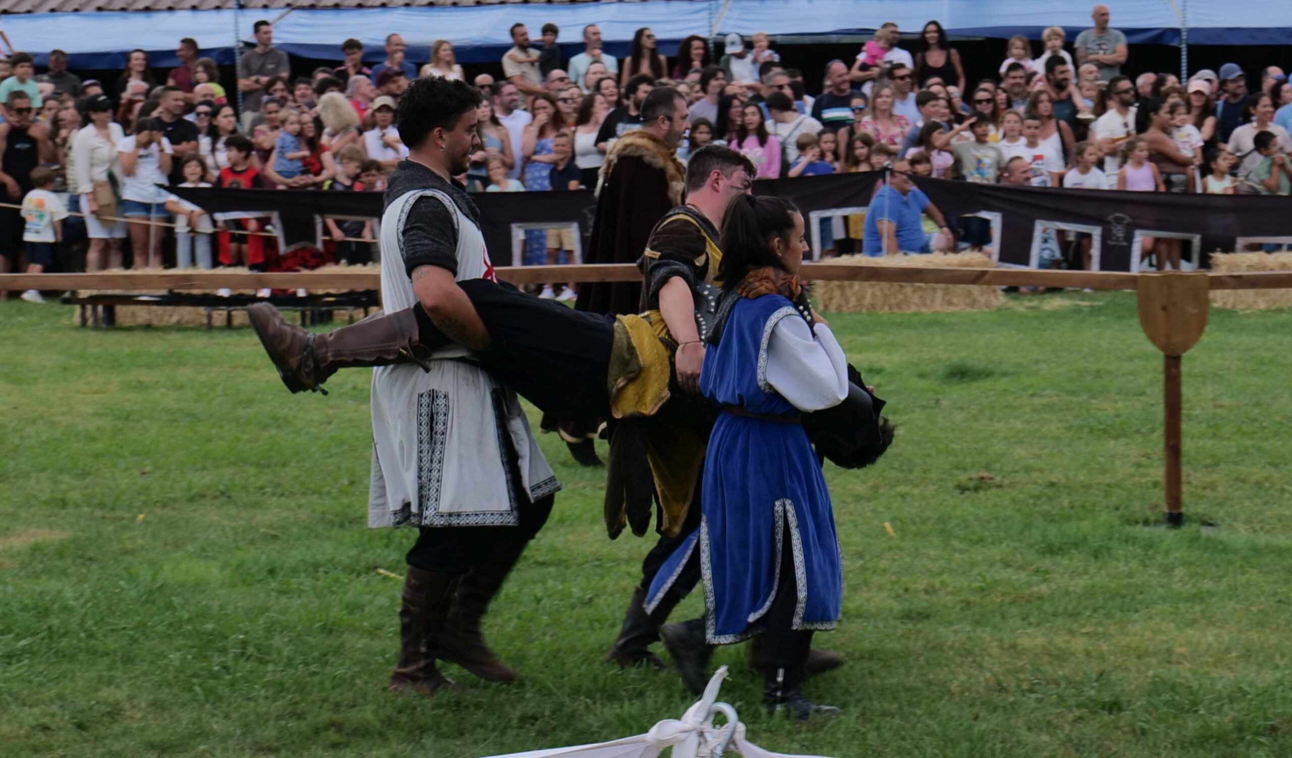 Los Exconxuraos Festival medieval en Llanera